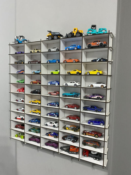 Ahşap Araba Rafı 50'li Beyaz Renk (Hotwheels ve Matcbox Arabaları Için Uygundur)