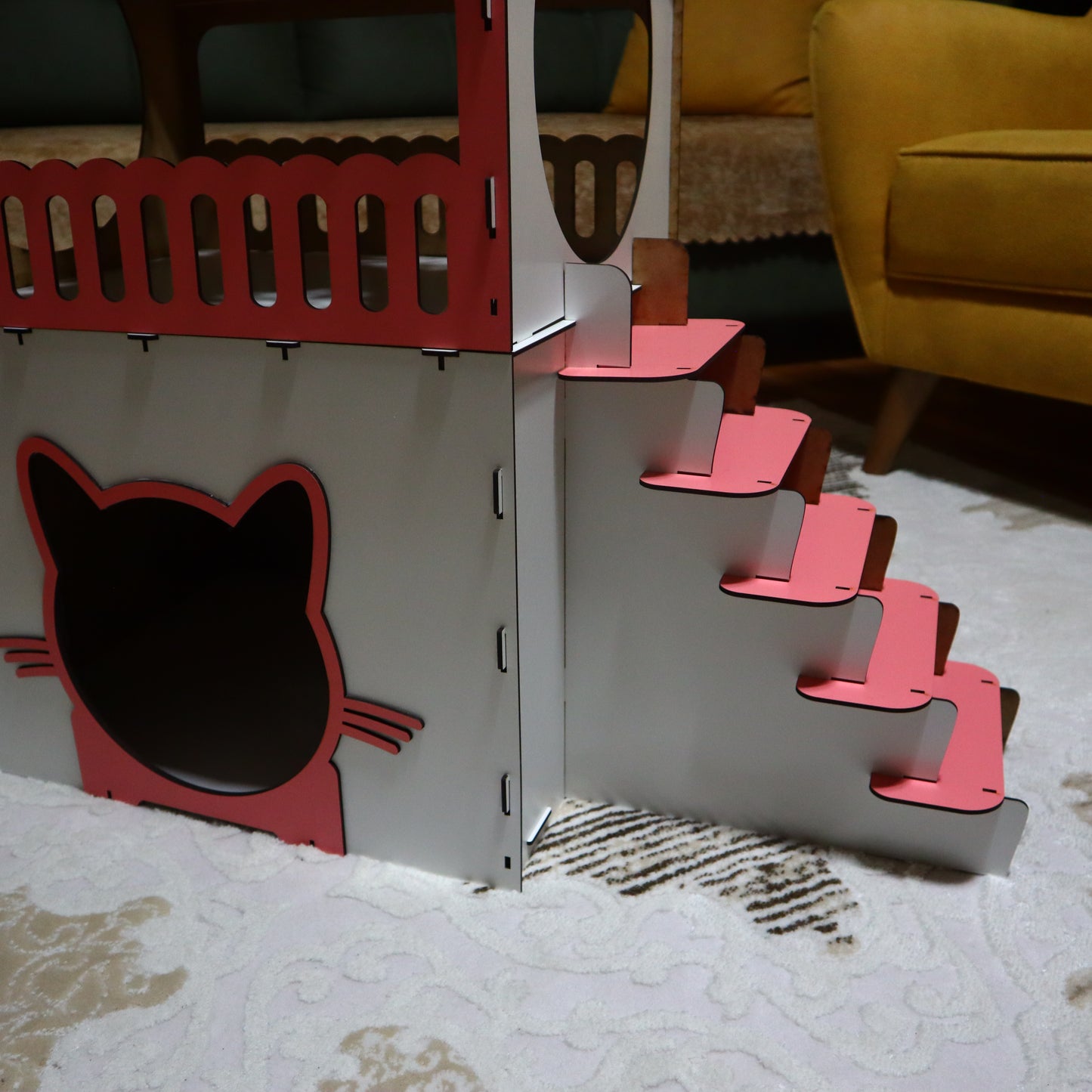 Çift Katlı Ahşap Kedi Evi – Merdivenli, Modern Tasarım, Dayanıklı MDF & Pleksi Kedi Kulübesi | Kapalı ve Açık Alan Kullanımı BEYAZ-PEMBE RENK